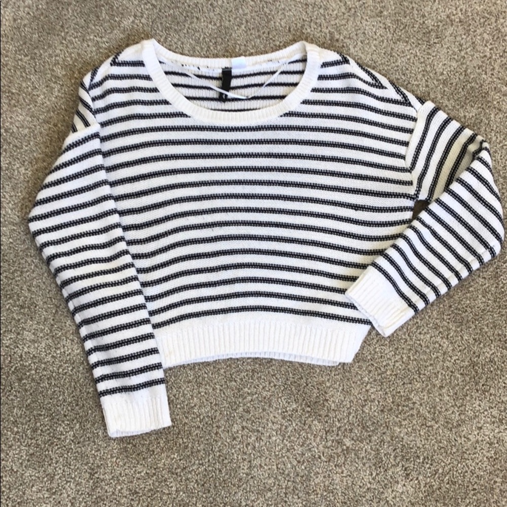 Striped crop sweater from H&M